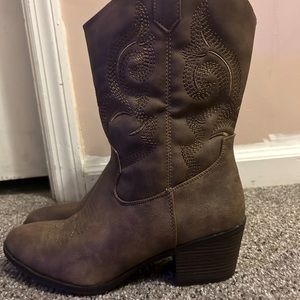 Cow girl boots